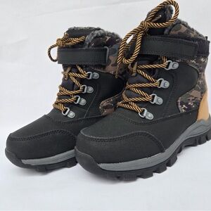 All in Motion Black and Brown Kids Snow Boots Boys Size 1